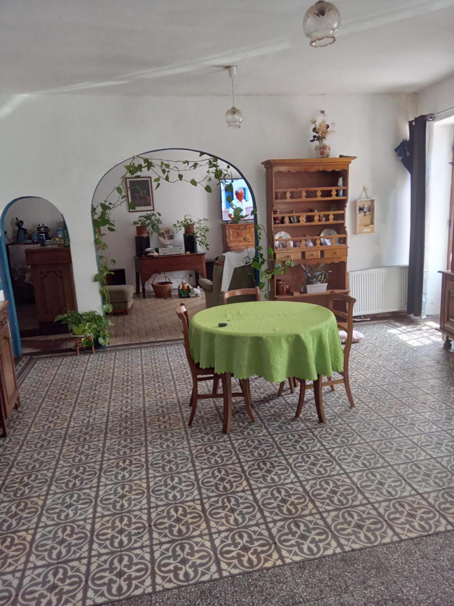 Aurelie Hotel Saint-Pierre-le-Moutier ภายนอก รูปภาพ